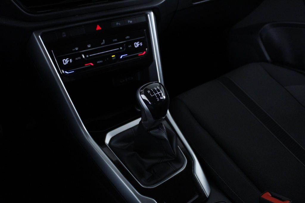 volkswagen-t-roc-2024-gasolina-999cc