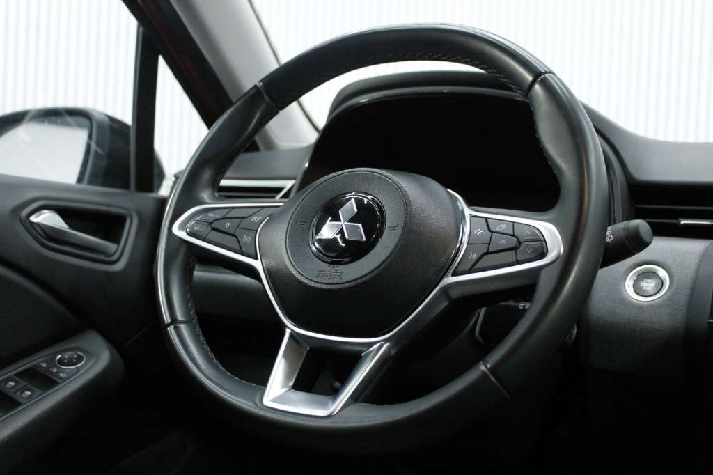 mitsubishi-colt-2024-gasolina-999cc