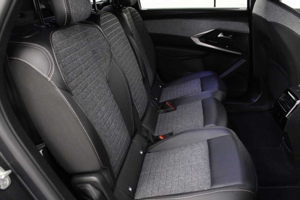 peugeot-5008-2026-hibrido-1199cc