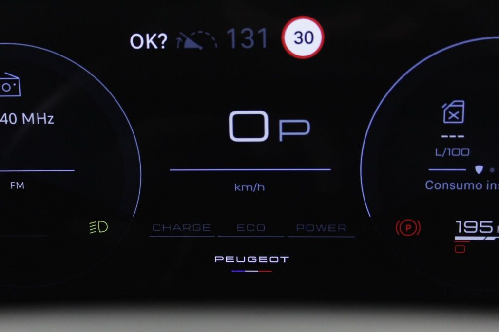 peugeot-5008-2026-hibrido-1199cc