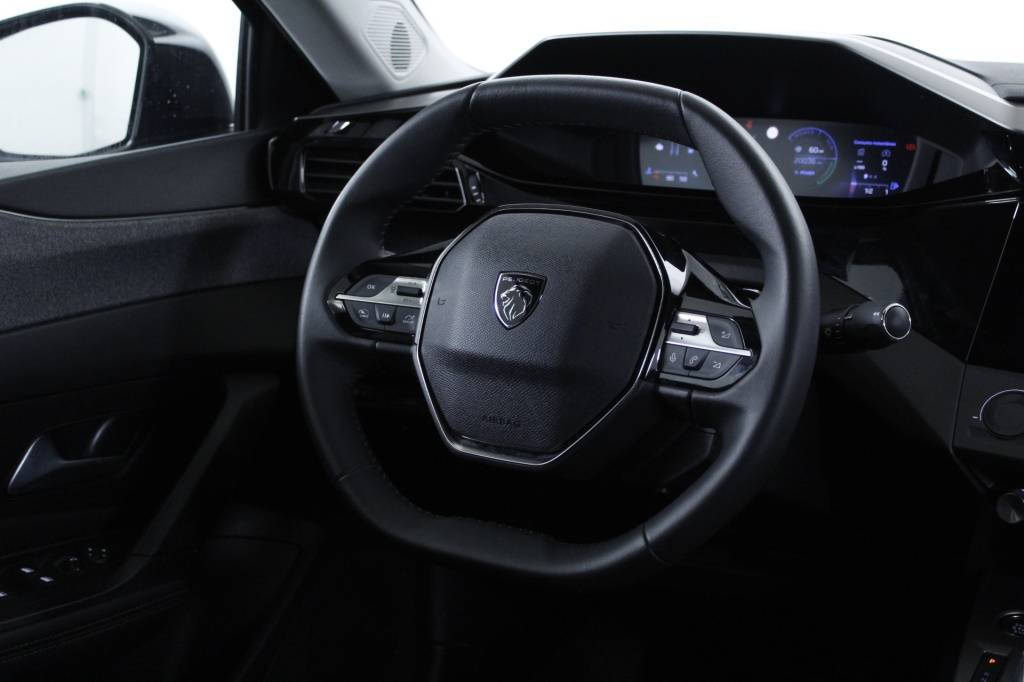 peugeot-408-2025-hibrido-1199cc