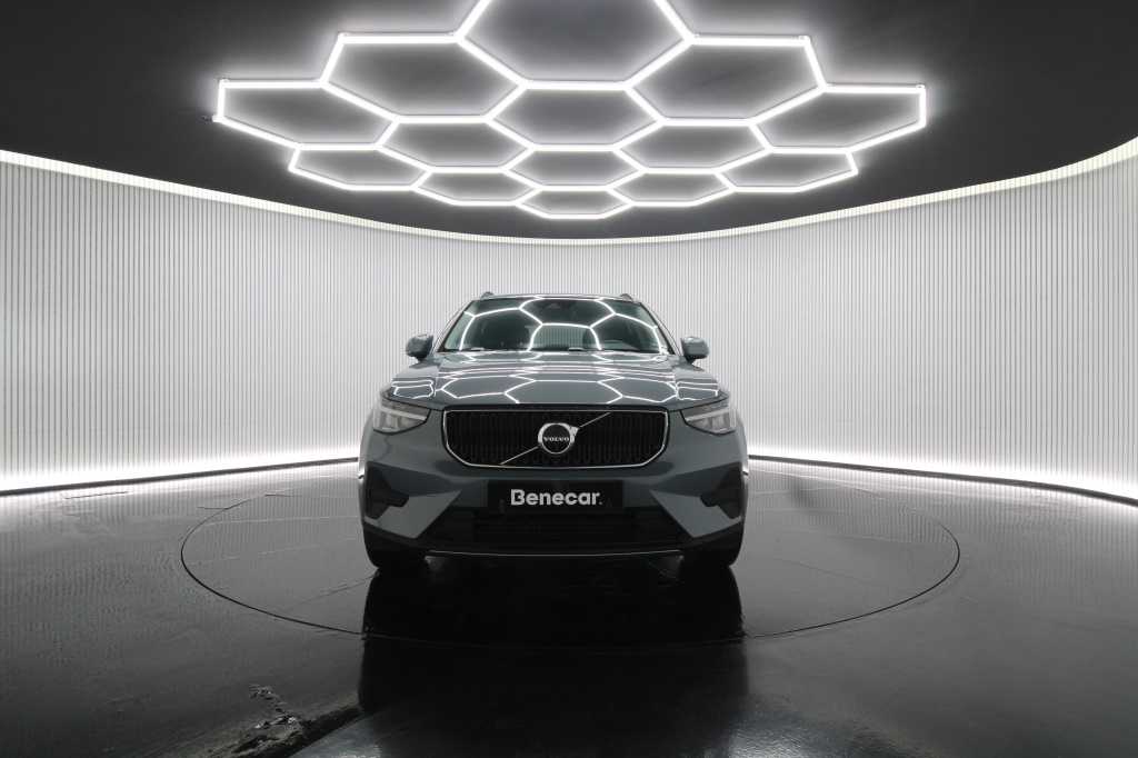 volvo-xc40-2023-gasolina-1477cc
