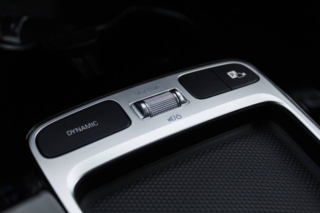 mercedes-benz-classe-a-2023-hibrido-1332cc