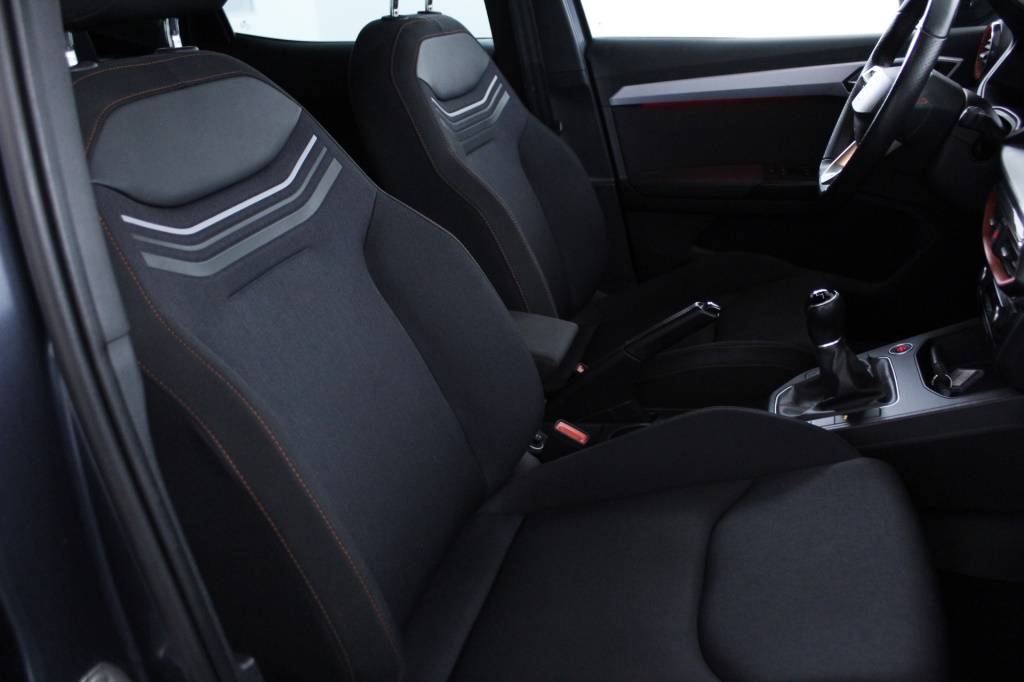seat-ibiza-2024-gasolina-999cc