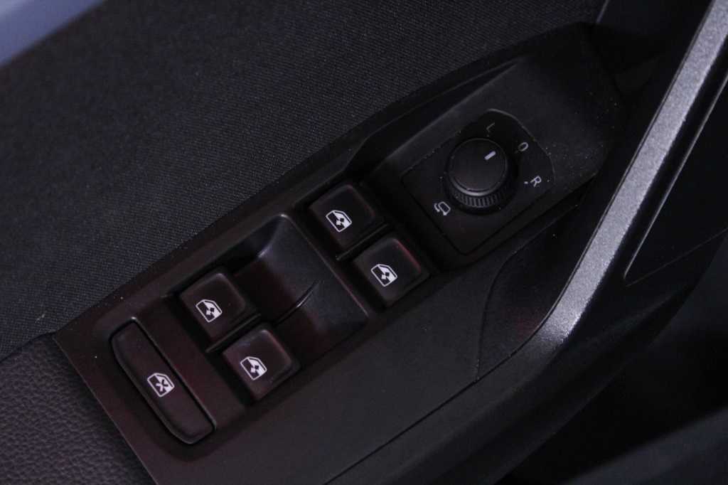 seat-ibiza-2024-gasolina-999cc