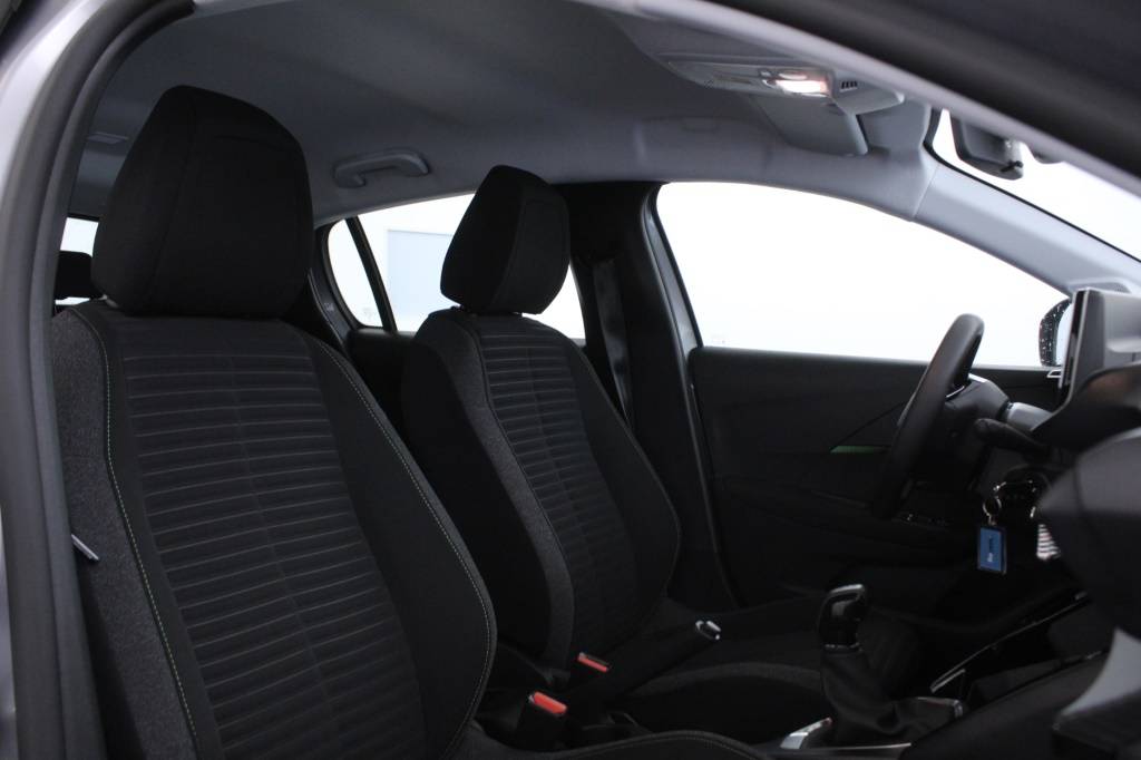 peugeot-208-2024-gasolina-1199cc