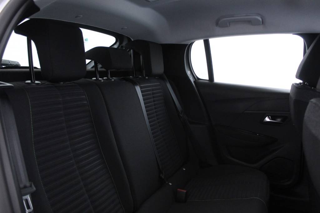 peugeot-208-2024-gasolina-1199cc