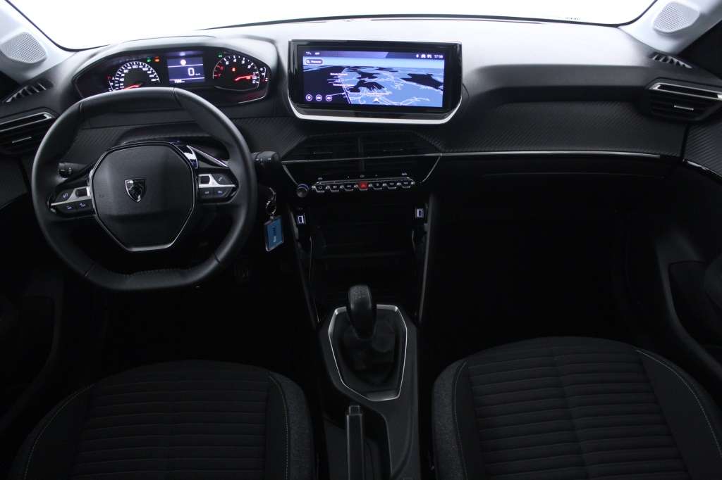 peugeot-208-2024-gasolina-1199cc