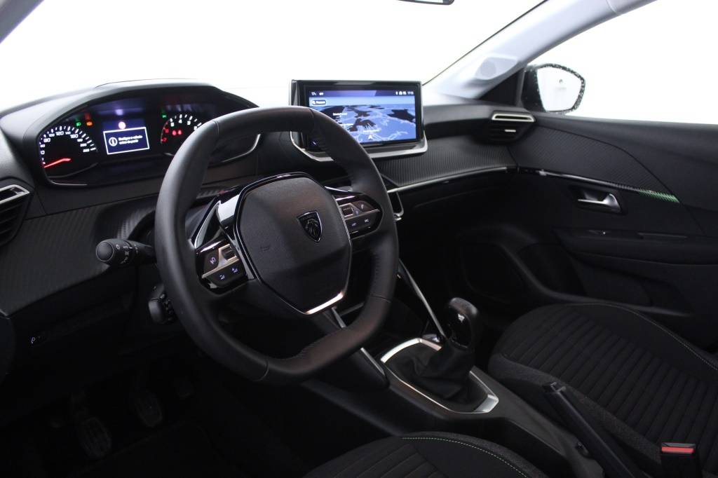 peugeot-208-2024-gasolina-1199cc