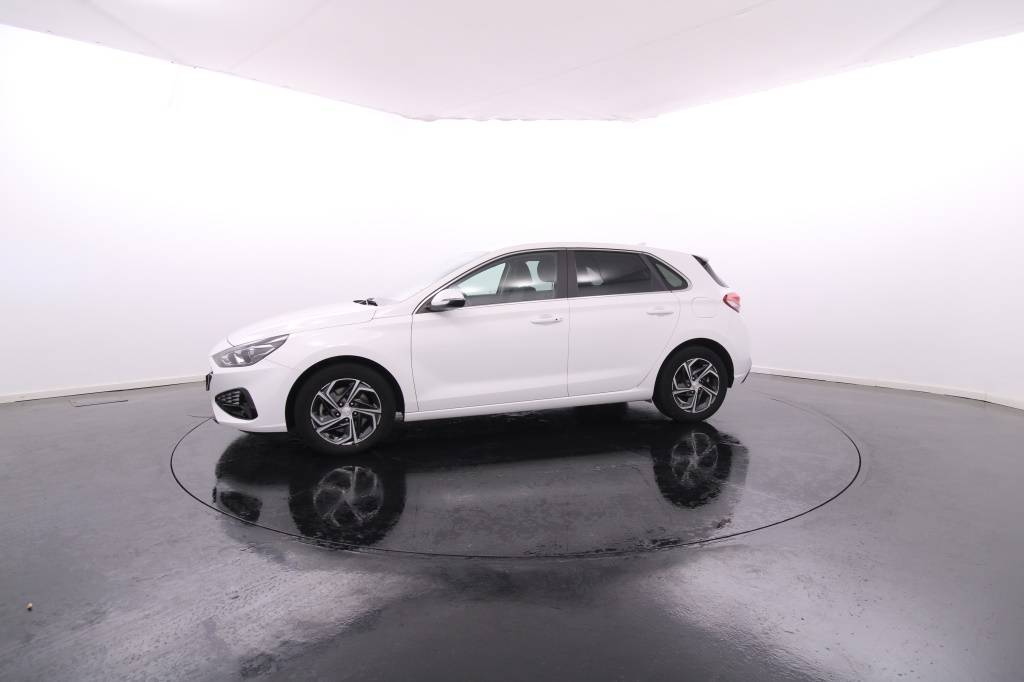 hyundai-i30-2024-gasolina-998cc