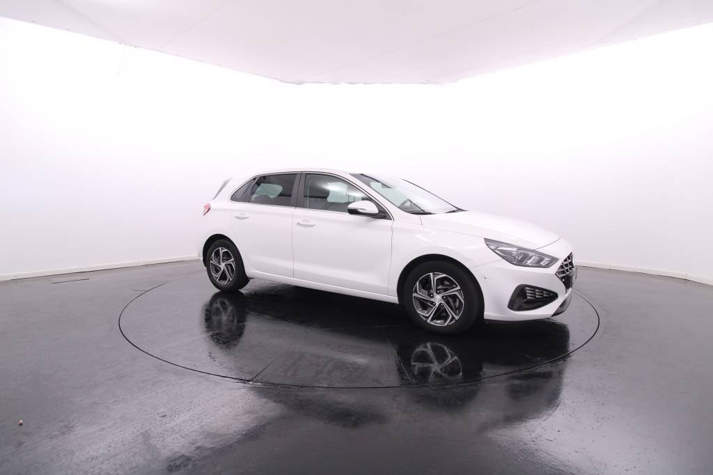 hyundai-i30-2024-gasolina-998cc