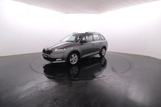 skoda-fabia-2022-gasolina-999cc