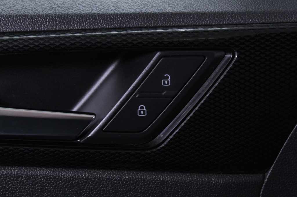 volkswagen-taigo-2024-gasolina-999cc
