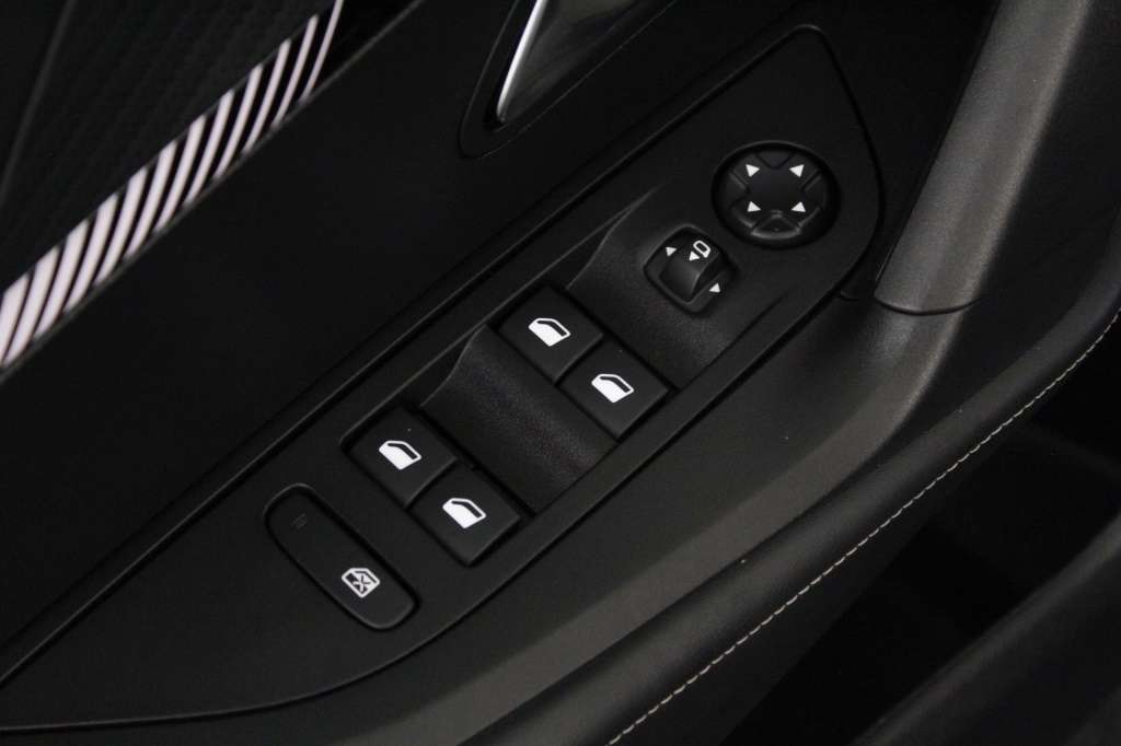 peugeot-2008-2024-eletrico-1cc