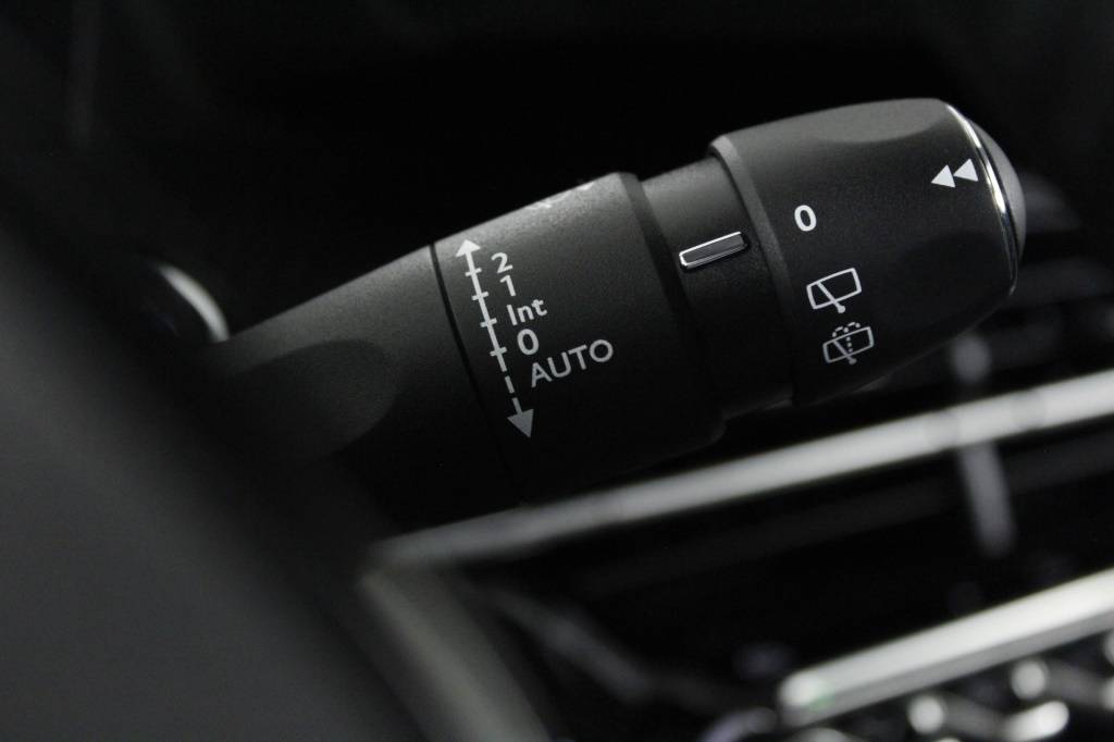 peugeot-2008-2024-eletrico-1cc