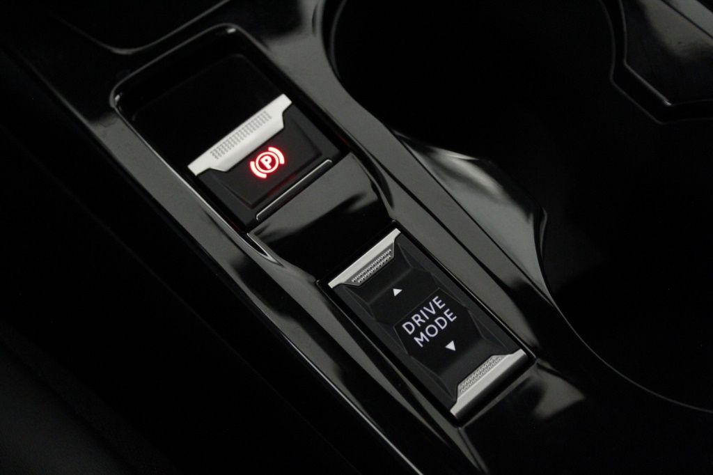 peugeot-2008-2024-eletrico-1cc