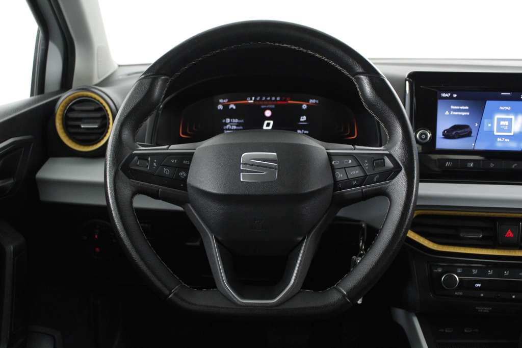 seat-arona-2024-gasolina-999cc