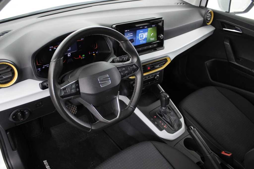 seat-arona-2024-gasolina-999cc