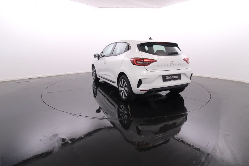 mitsubishi-colt-2024-gasolina-999cc