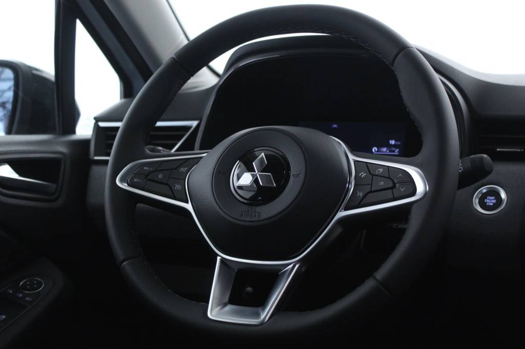 mitsubishi-colt-2024-gasolina-999cc