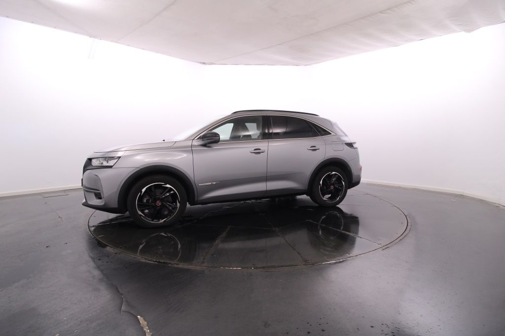 ds-ds-7-crossback-2022-hibrido-1598cc