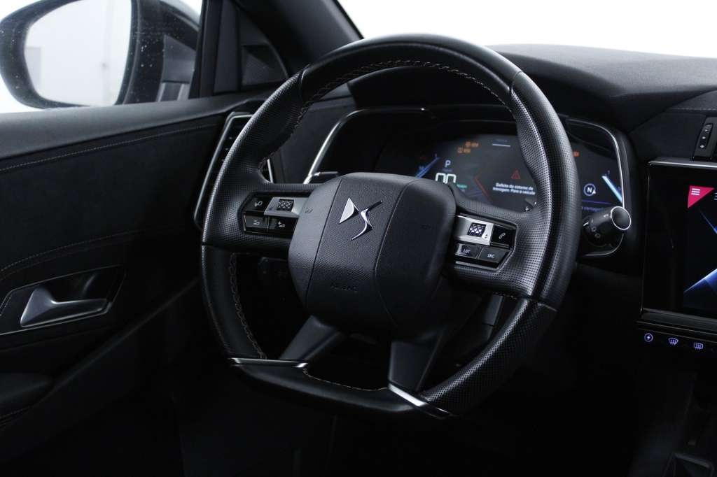 ds-ds-7-crossback-2022-hibrido-1598cc
