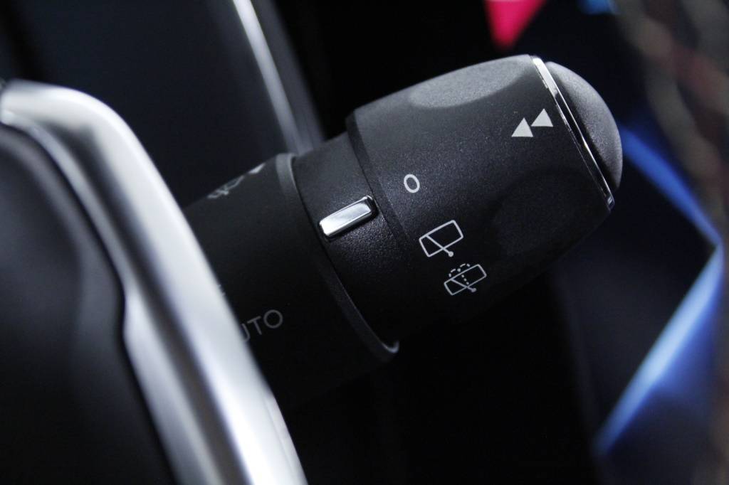 ds-ds-7-crossback-2022-hibrido-1598cc