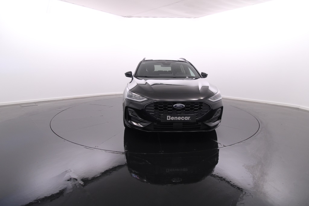 ford-focus-sw-2023-diesel-1499cc