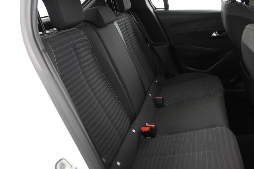peugeot-208-2024-gasolina-1199cc