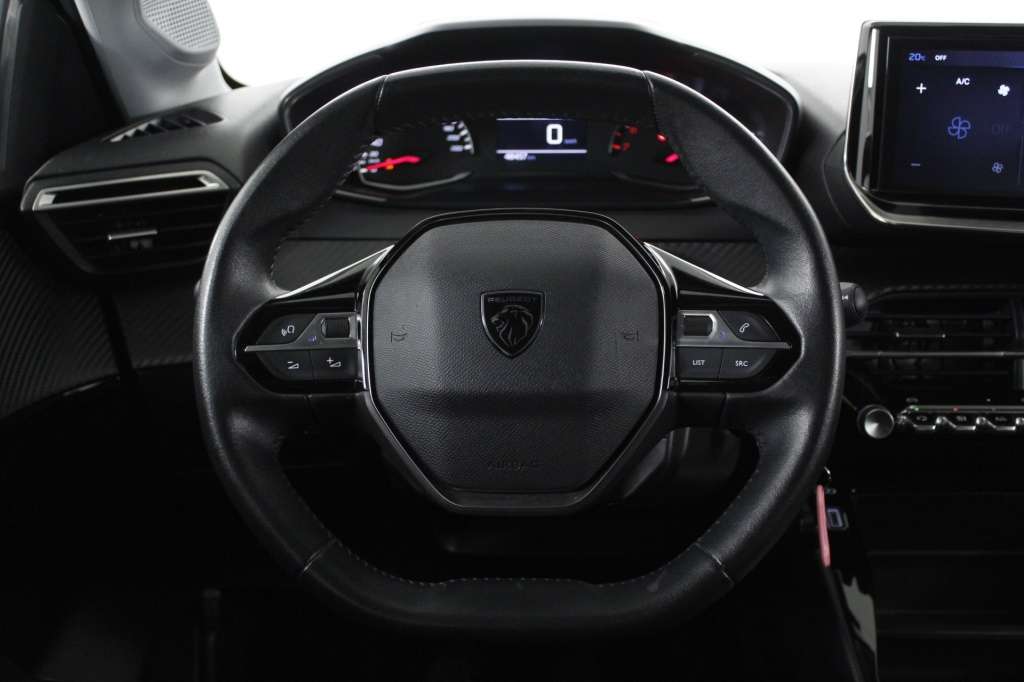 peugeot-208-2024-gasolina-1199cc