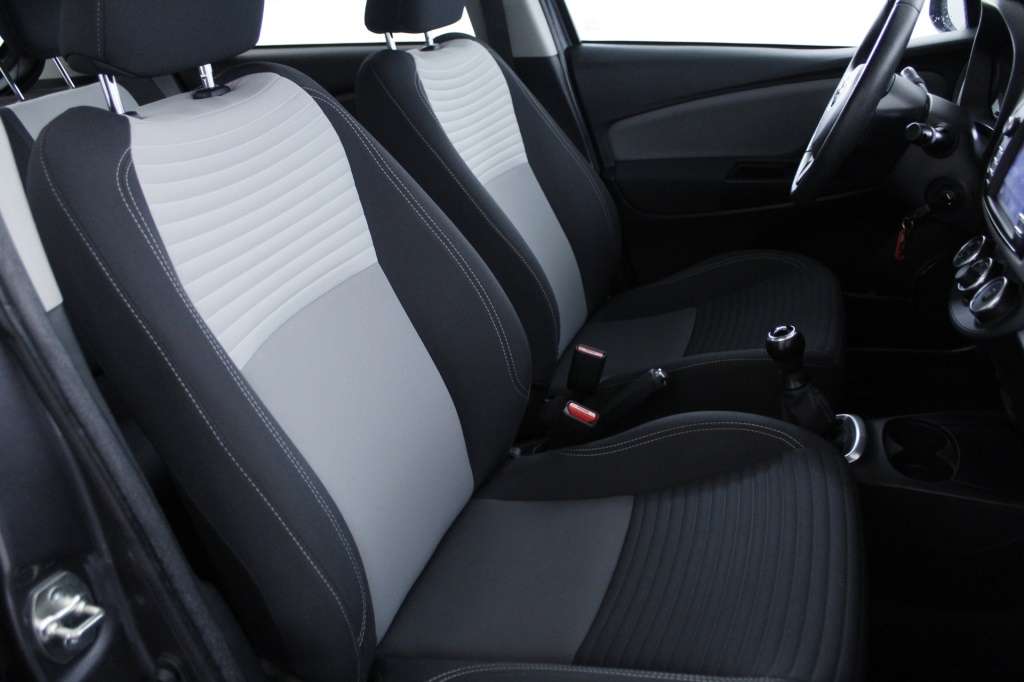 toyota-yaris-2020-gasolina-998cc