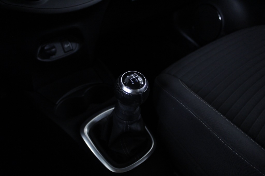 toyota-yaris-2020-gasolina-998cc