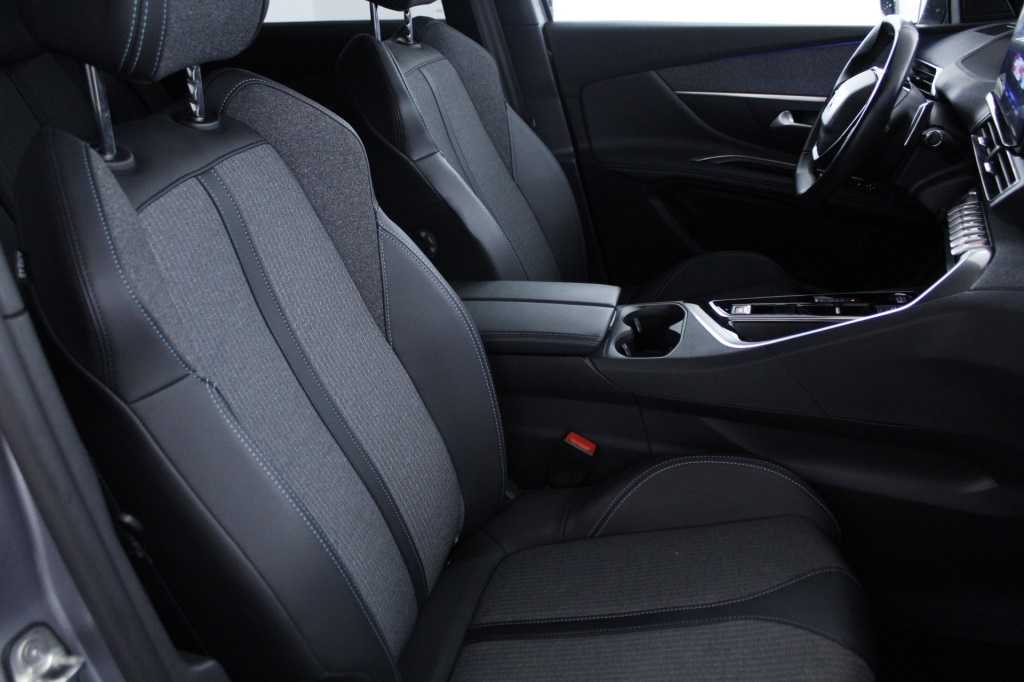 peugeot-3008-2023-diesel-1499cc