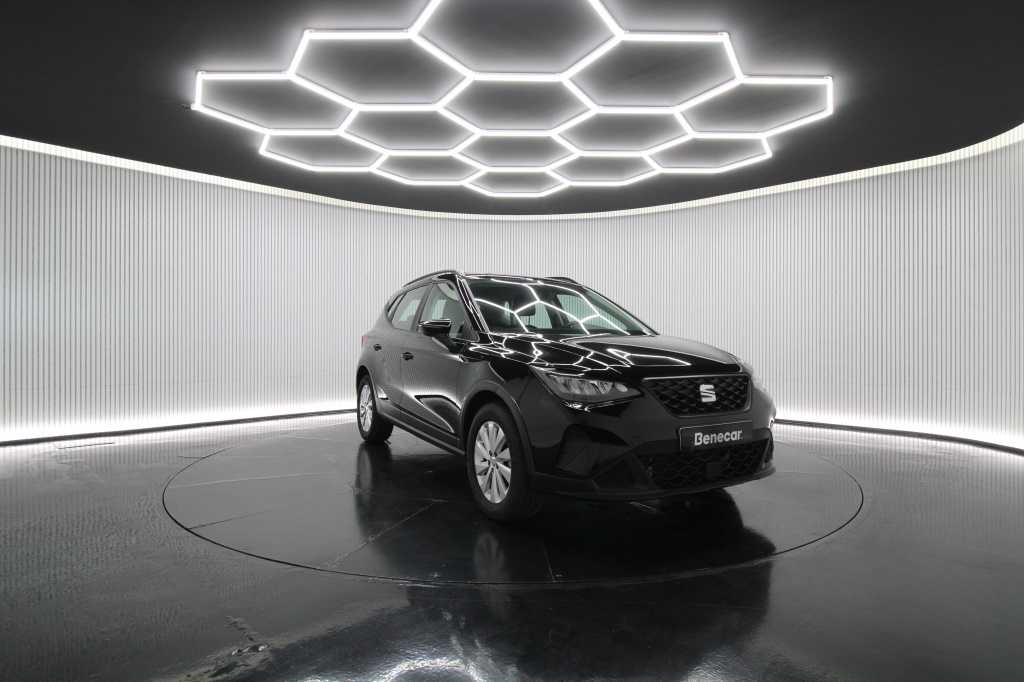 seat-arona-2024-gasolina-999cc