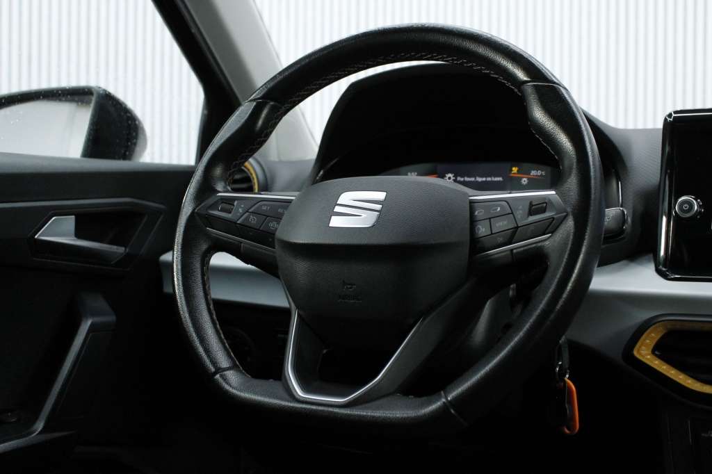 seat-arona-2024-gasolina-999cc
