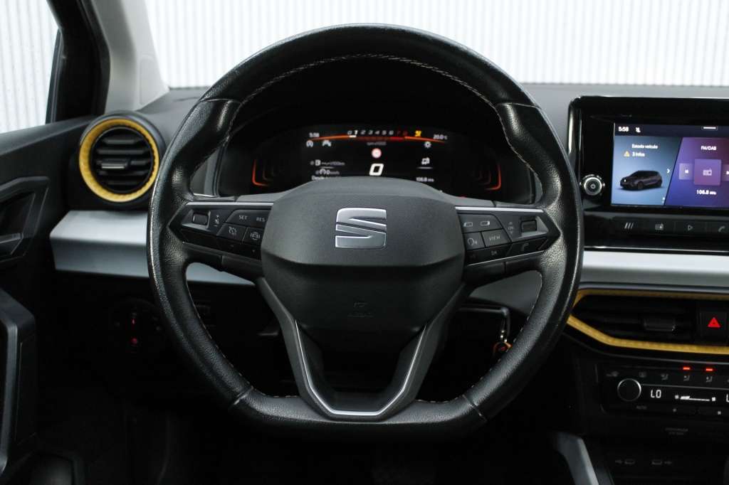 seat-arona-2024-gasolina-999cc
