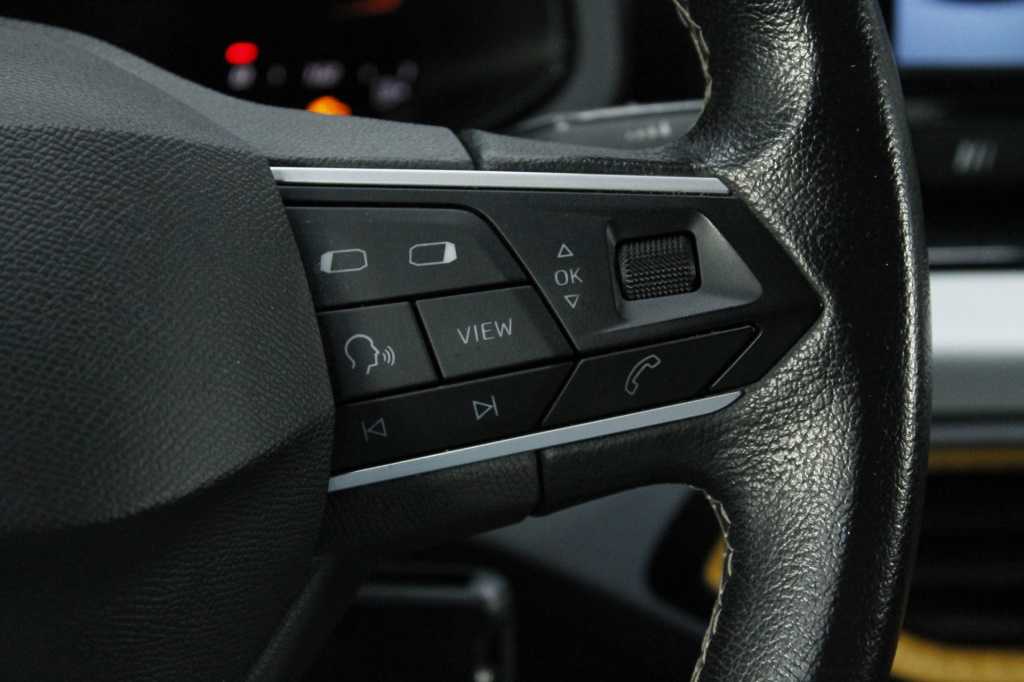 seat-arona-2024-gasolina-999cc