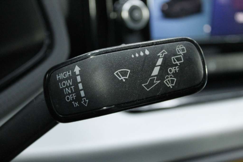seat-arona-2024-gasolina-999cc