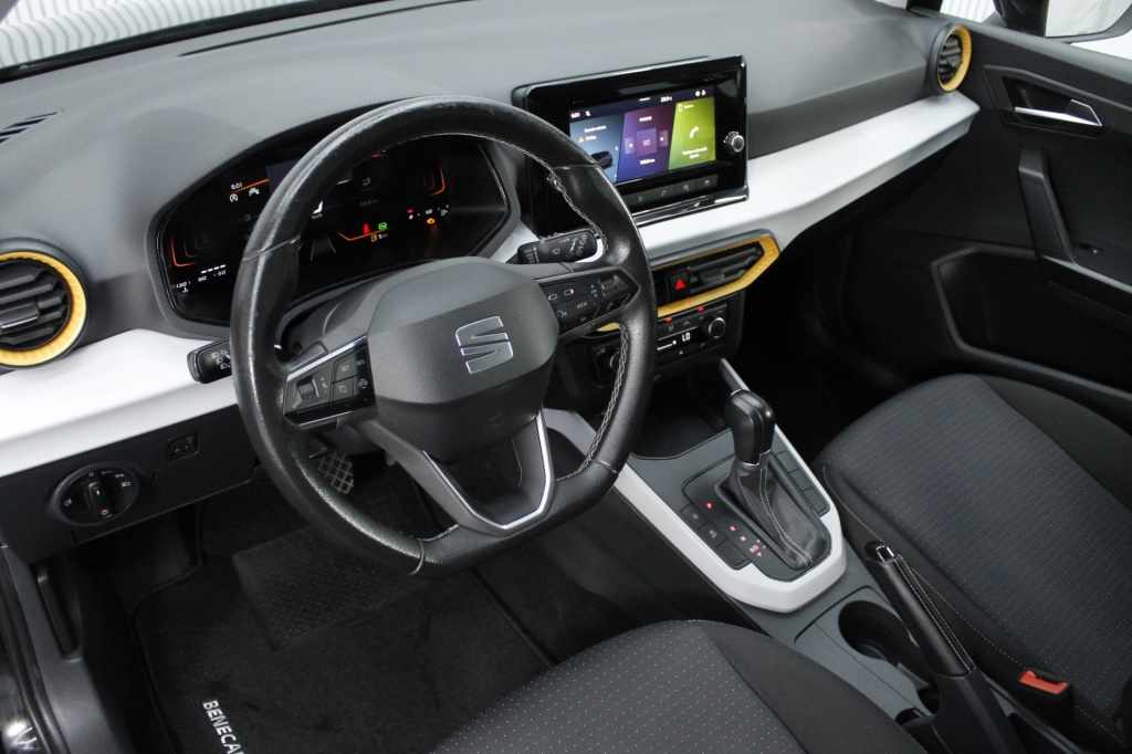 seat-arona-2024-gasolina-999cc