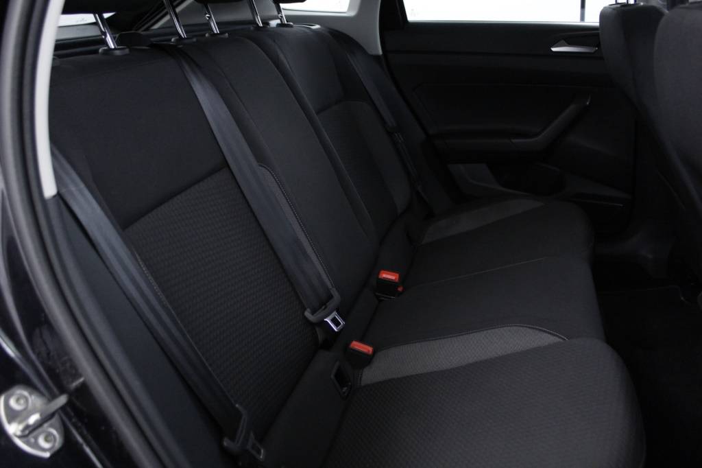 volkswagen-taigo-2025-gasolina-999cc