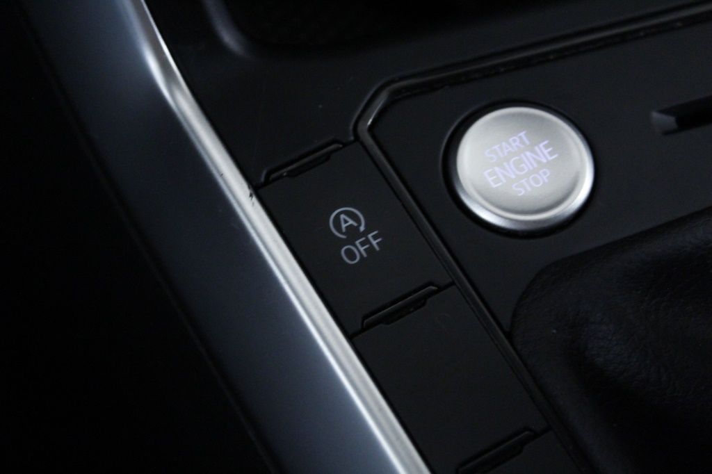 volkswagen-taigo-2025-gasolina-999cc
