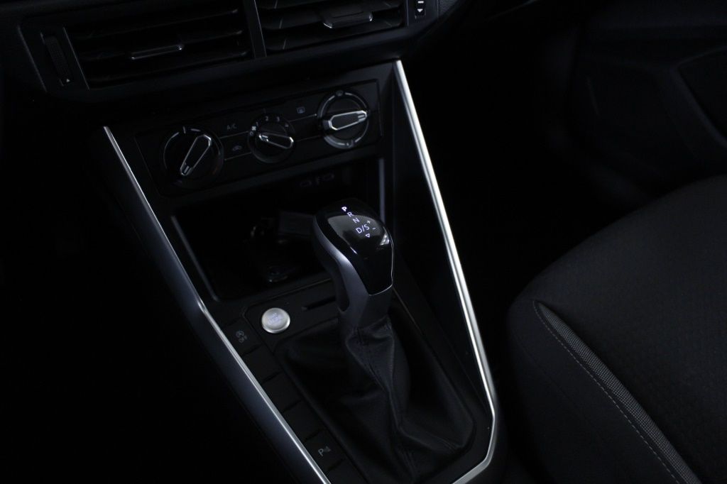 volkswagen-taigo-2025-gasolina-999cc