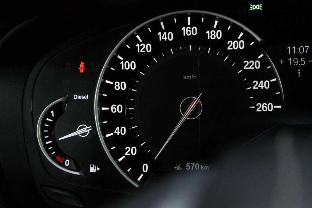bmw-serie-5-2019-diesel-1995cc