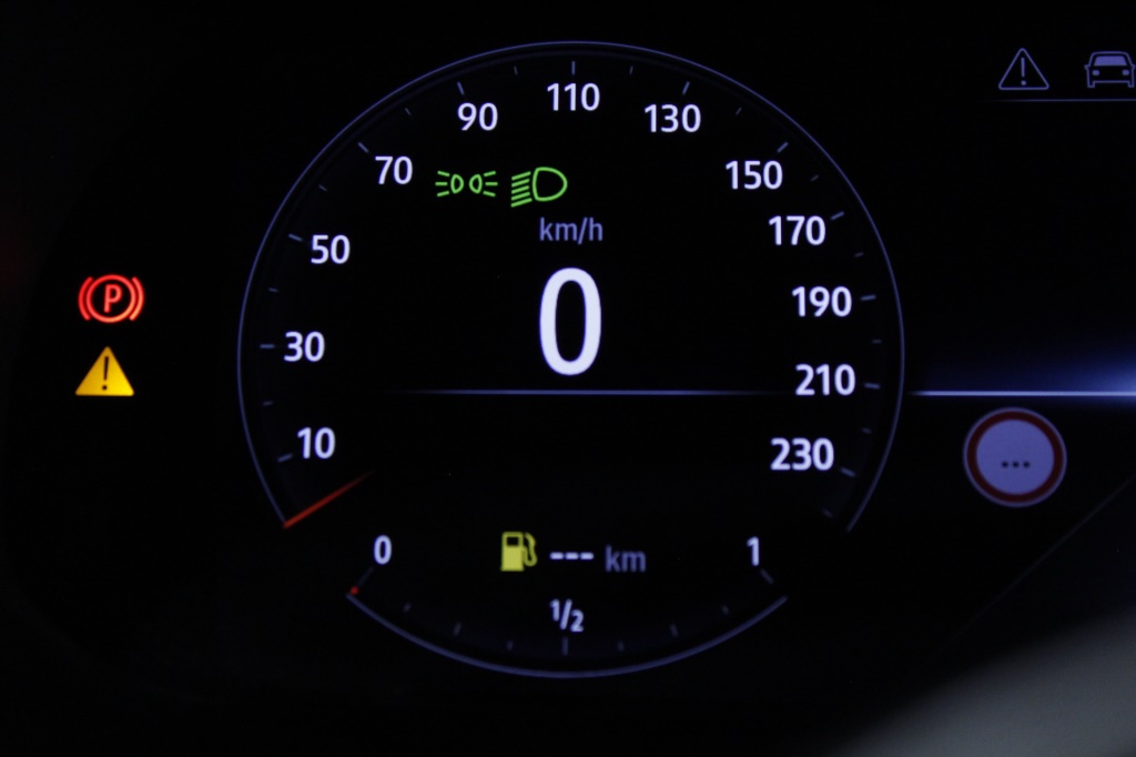 renault-arkana-2023-hibrido-1332cc