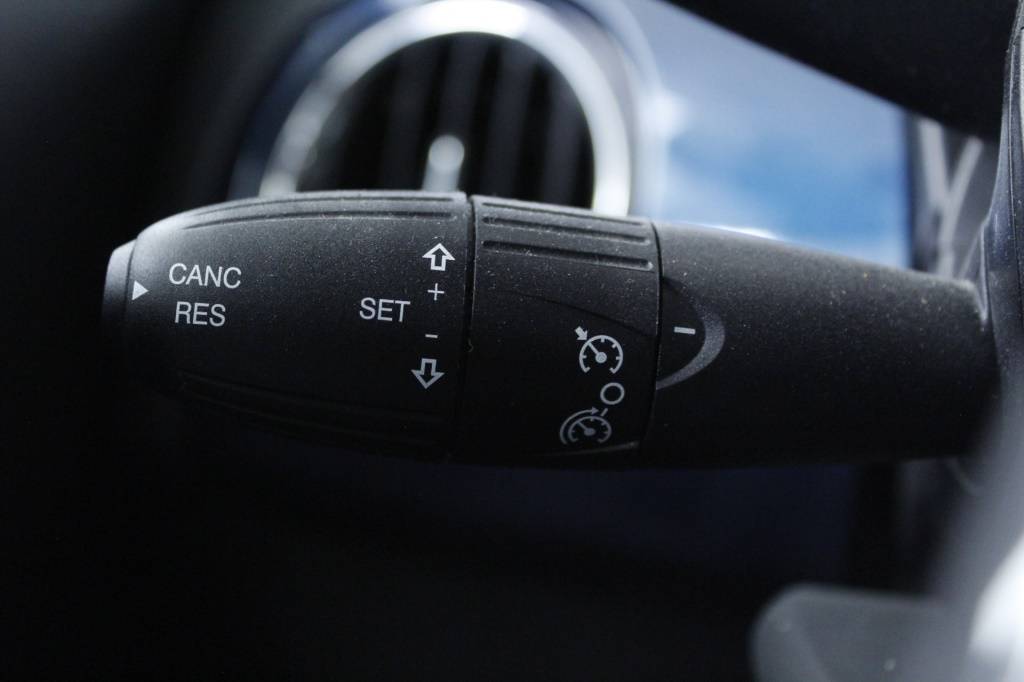 fiat-500-2024-hibrido-999cc