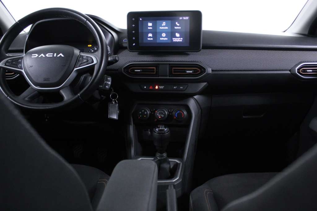dacia-sandero-2023-gasolina-999cc