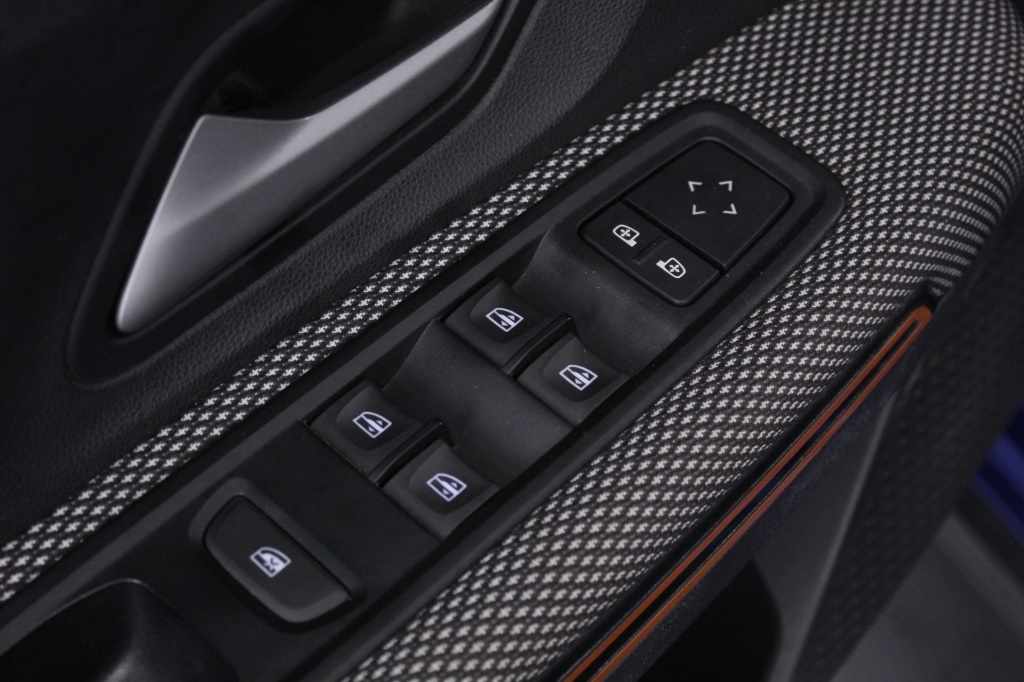 dacia-sandero-2023-gasolina-999cc