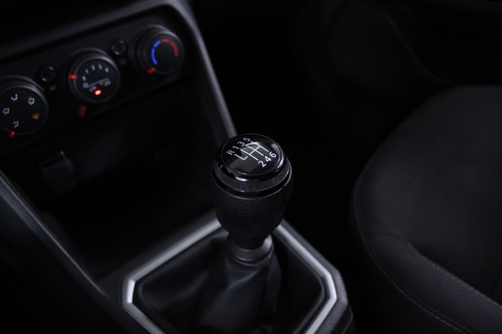 dacia-sandero-2023-gasolina-999cc