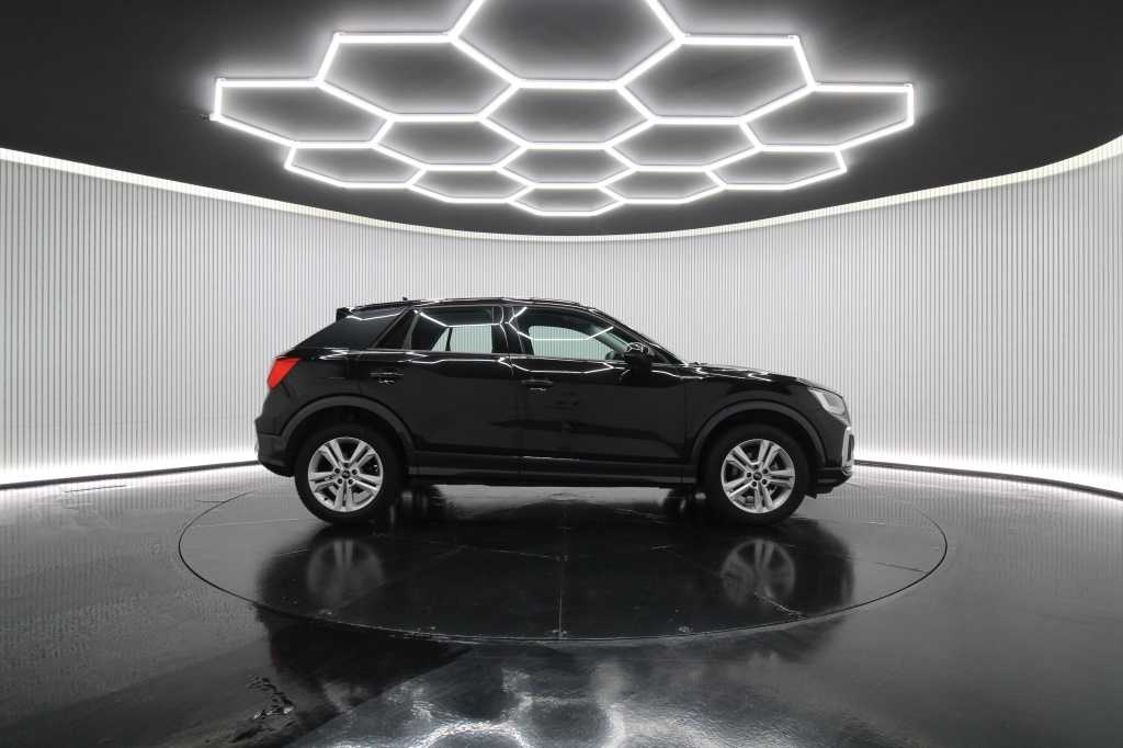 audi-q2-2025-gasolina-999cc