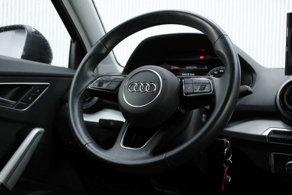 audi-q2-2025-gasolina-999cc